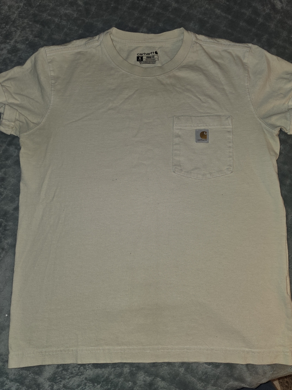 Carhartt Women’s Rosie the Riveter Graphic Pocket T-Shirt Size M
